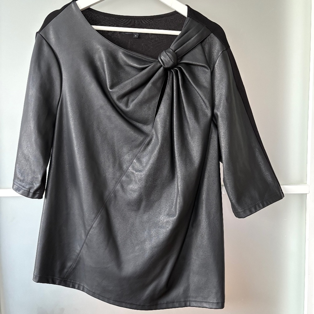Black Mixed Media Top -Size)X-1X from Universal Standard